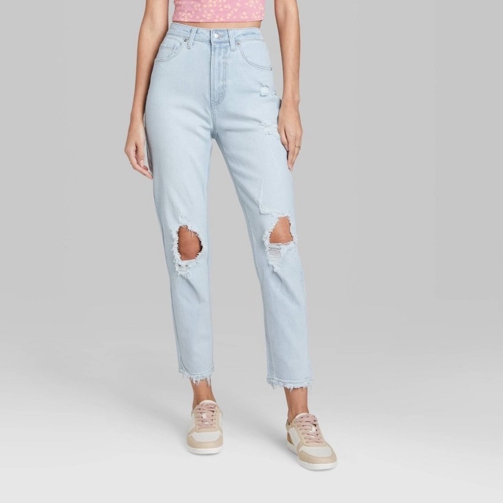 Wild Fable Distressed High Rise Mom Jeans Light Wash Size 12